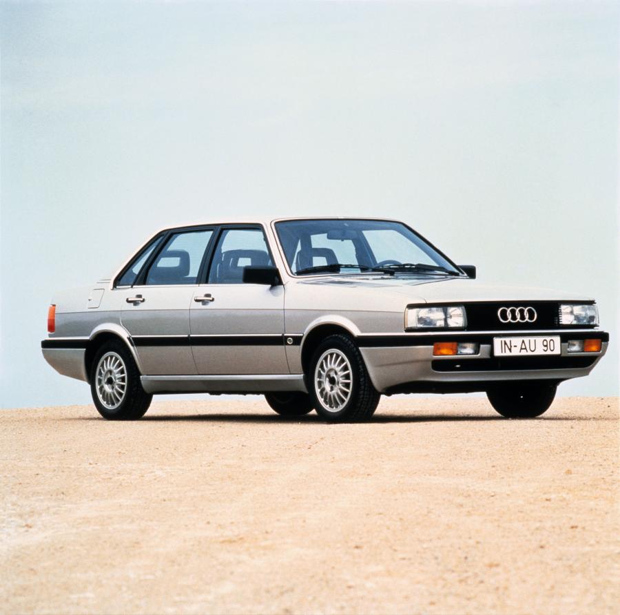  Audi 90 (B2) 1984 года  (фото 1 из 14)